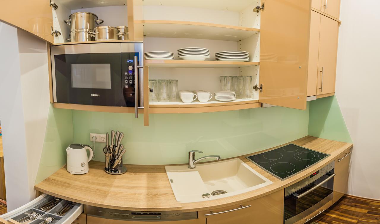 Vienna Market Apartments & Free Parking ภายนอก รูปภาพ