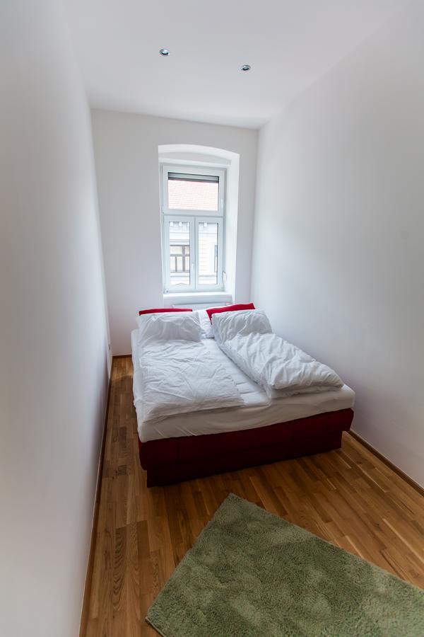 Vienna Market Apartments & Free Parking ภายนอก รูปภาพ