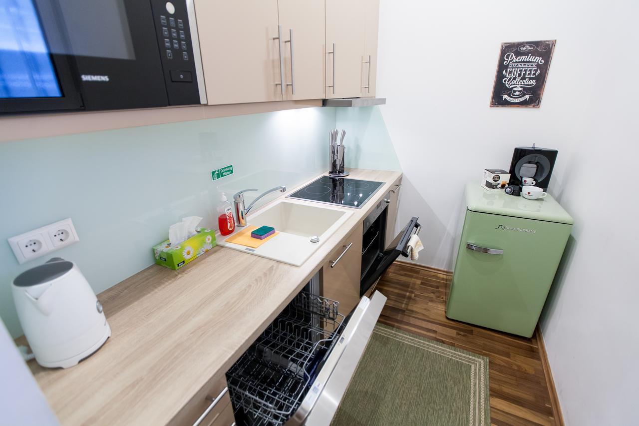 Vienna Market Apartments & Free Parking ภายนอก รูปภาพ